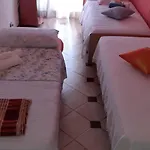 Casa Dello Scoglio Nel Mare