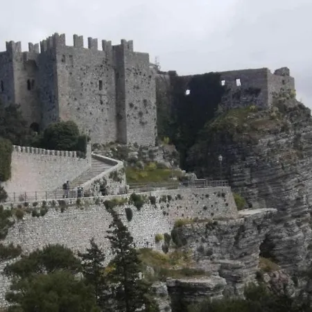 Casa Dello Scoglio Nel Mare * פאצ'קו