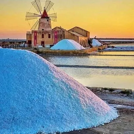 Casa Dello Scoglio Nel Mare Paceco
